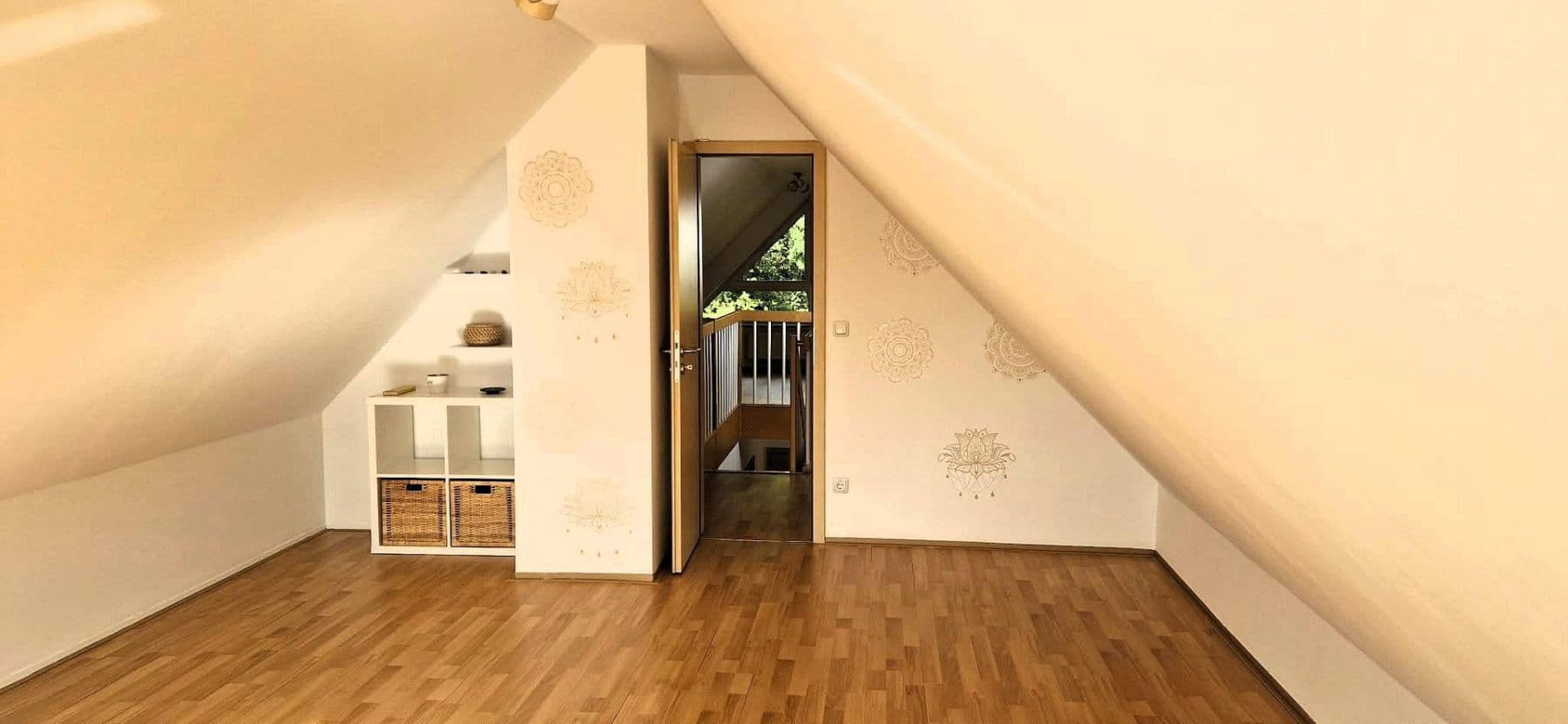 Pronájem bytu 6+kk 165 m², Langensendelbach, Bavorsko Pronájem bytu 6+kk 165 m², Langensendelbach, Bavorsko