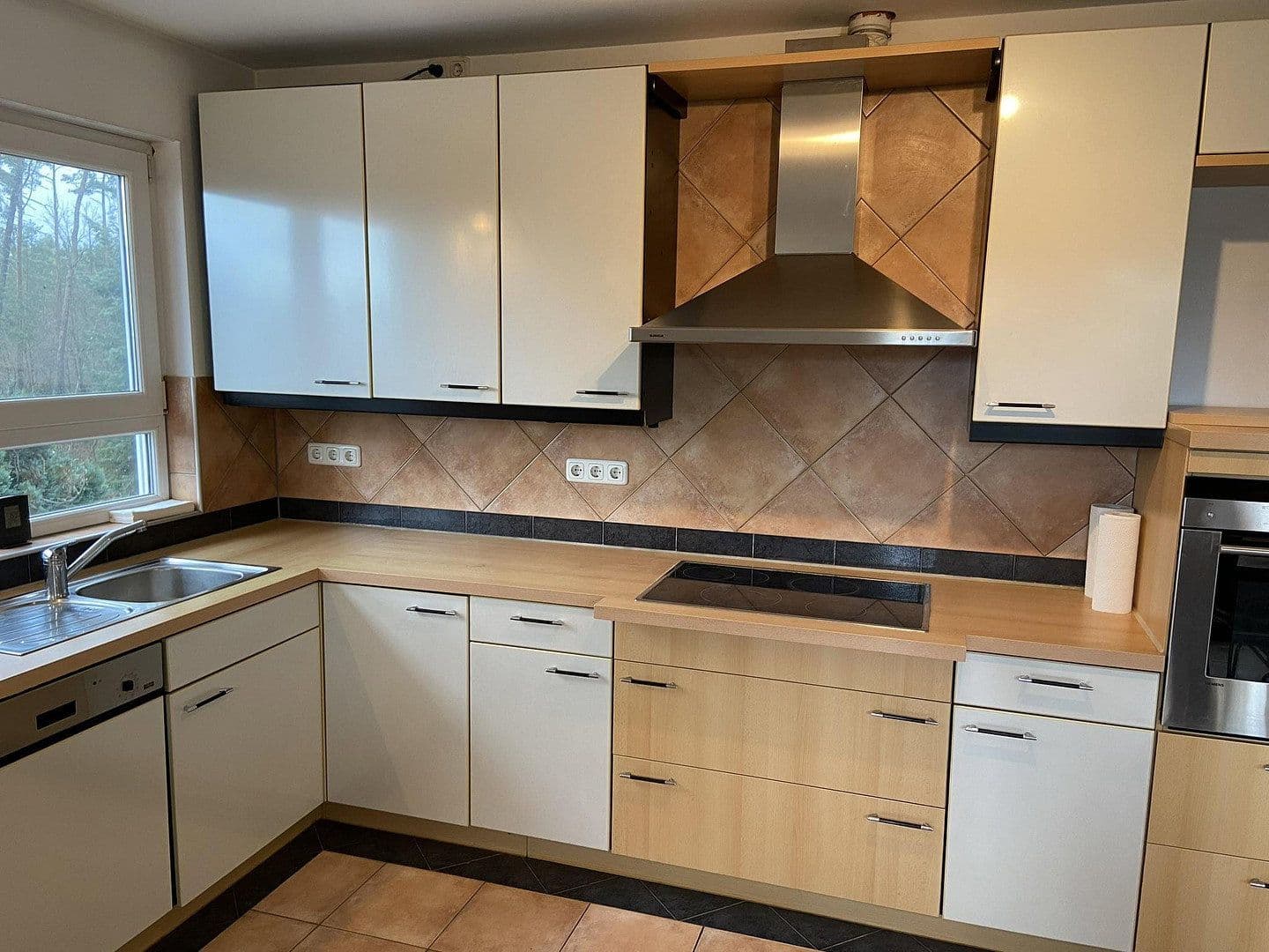Pronájem bytu 6+kk 165 m², Langensendelbach, Bavorsko Pronájem bytu 6+kk 165 m², Langensendelbach, Bavorsko