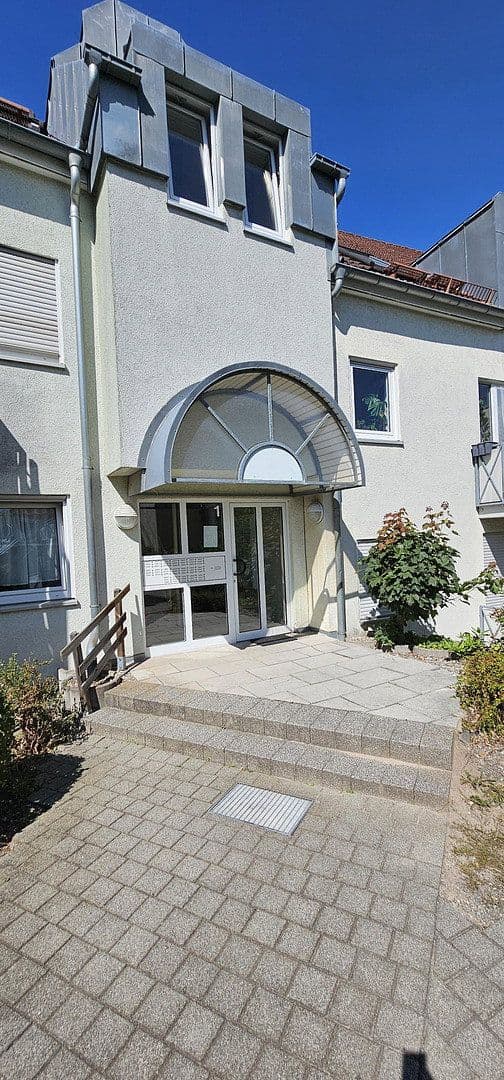 Pronájem bytu 1+1 22 m², Lise-Meitner-Platz 1, Bayreuth, Bavorsko Pronájem bytu 1+1 22 m², Lise-Meitner-Platz 1, Bayreuth, Bavorsko