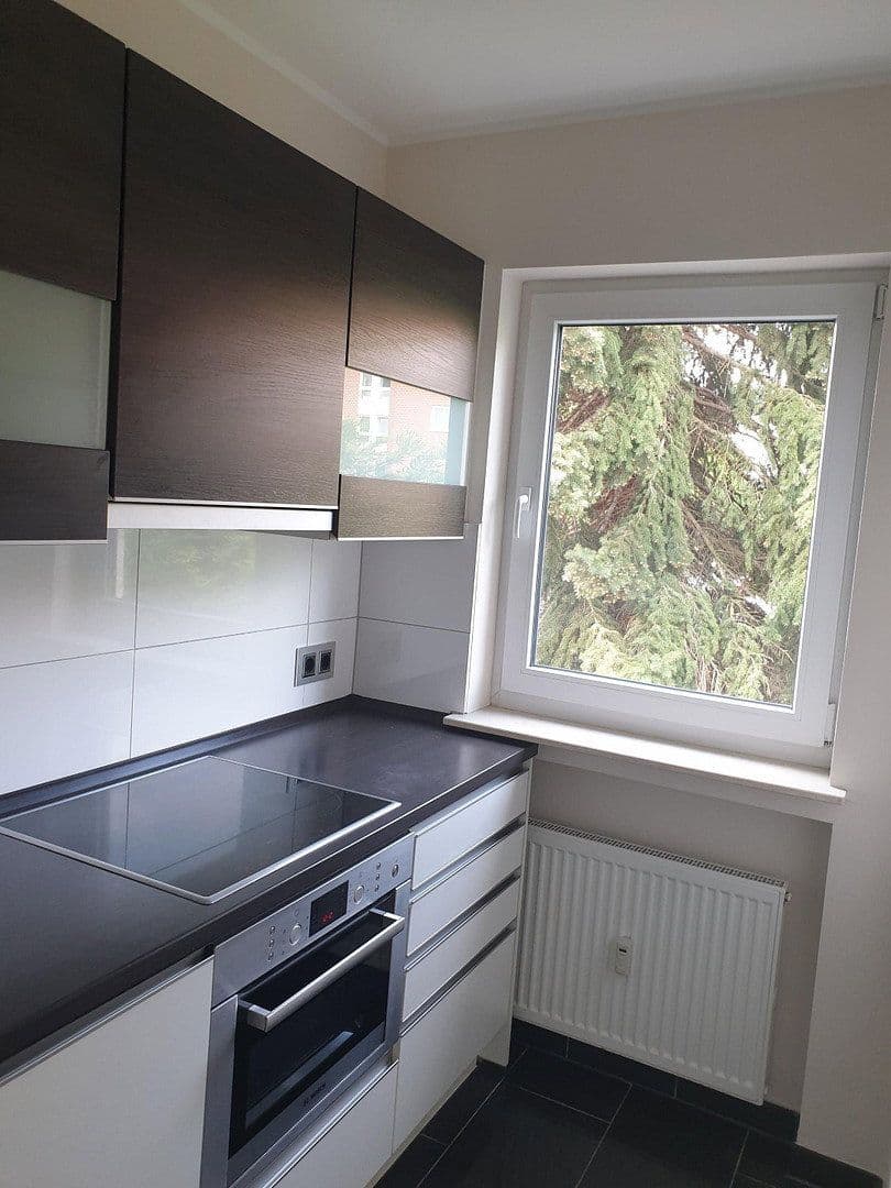 Pronájem bytu 1+1 37 m², Niddablick 1, Bad Vilbel, Hessen Pronájem bytu 1+1 37 m², Niddablick 1, Bad Vilbel, Hessen