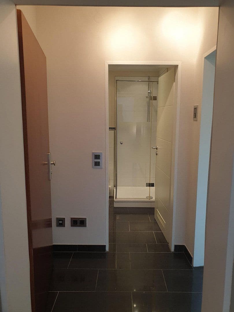 Pronájem bytu 1+1 37 m², Niddablick 1, Bad Vilbel, Hessen Pronájem bytu 1+1 37 m², Niddablick 1, Bad Vilbel, Hessen
