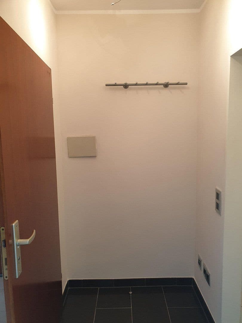 Pronájem bytu 1+1 37 m², Niddablick 1, Bad Vilbel, Hessen Pronájem bytu 1+1 37 m², Niddablick 1, Bad Vilbel, Hessen