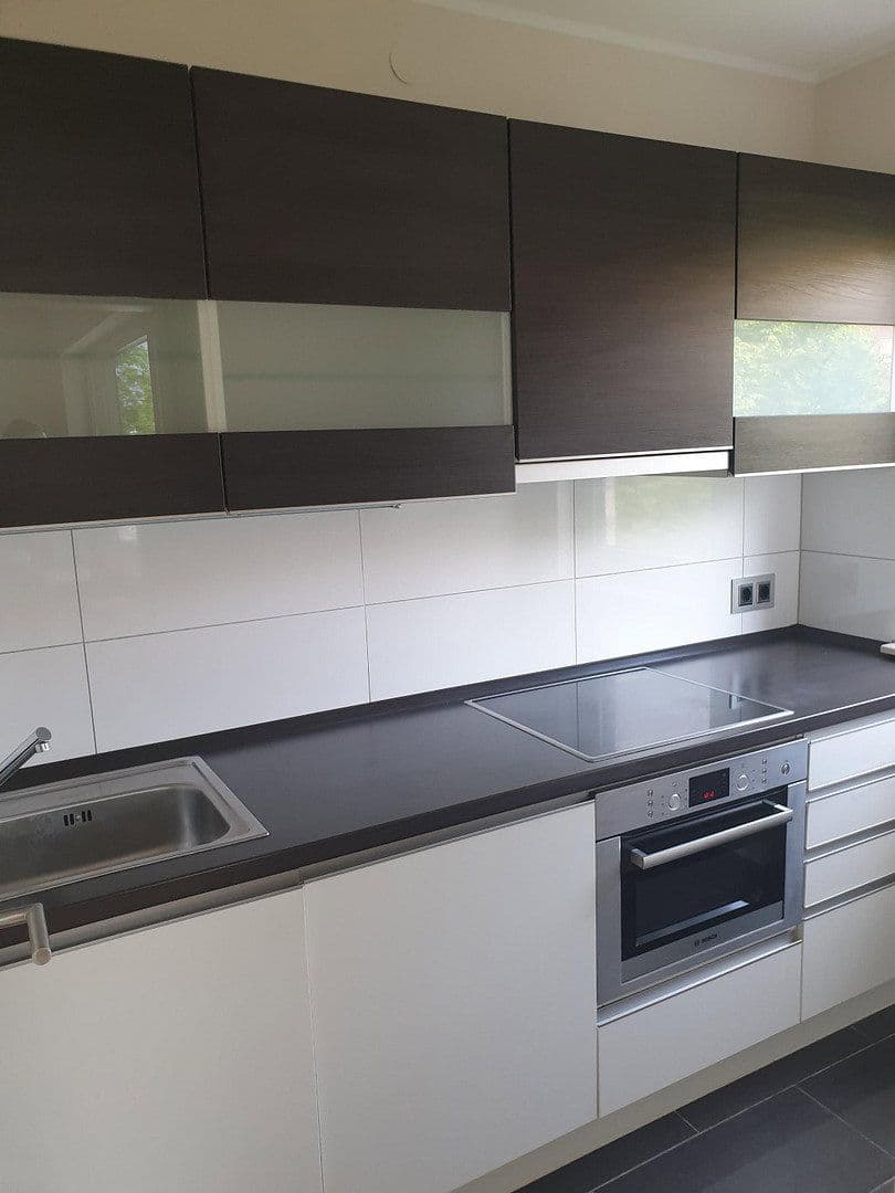 Pronájem bytu 1+1 37 m², Niddablick 1, Bad Vilbel, Hessen Pronájem bytu 1+1 37 m², Niddablick 1, Bad Vilbel, Hessen