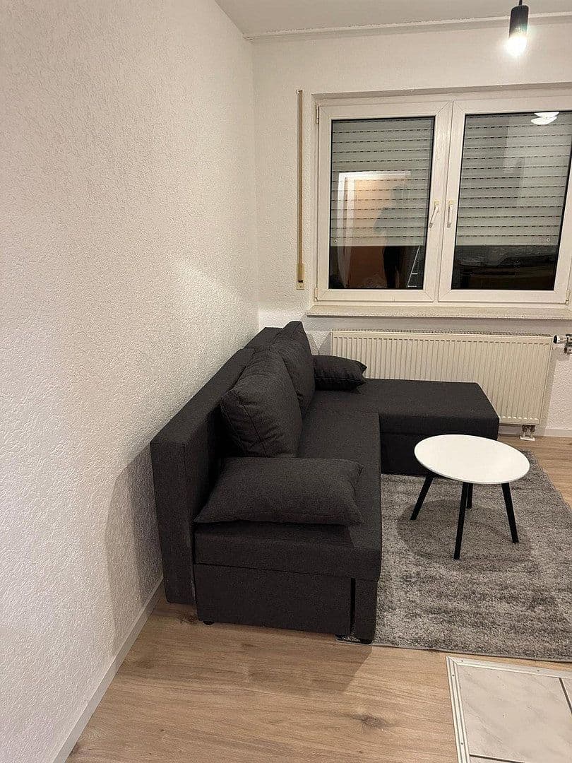 Pronájem bytu 1+kk 30 m², Heuechelbergring 25, Bad Rappenau, Bádensko-Württembersko Pronájem bytu 1+kk 30 m², Heuechelbergring 25, Bad Rappenau, Bádensko-Württembersko