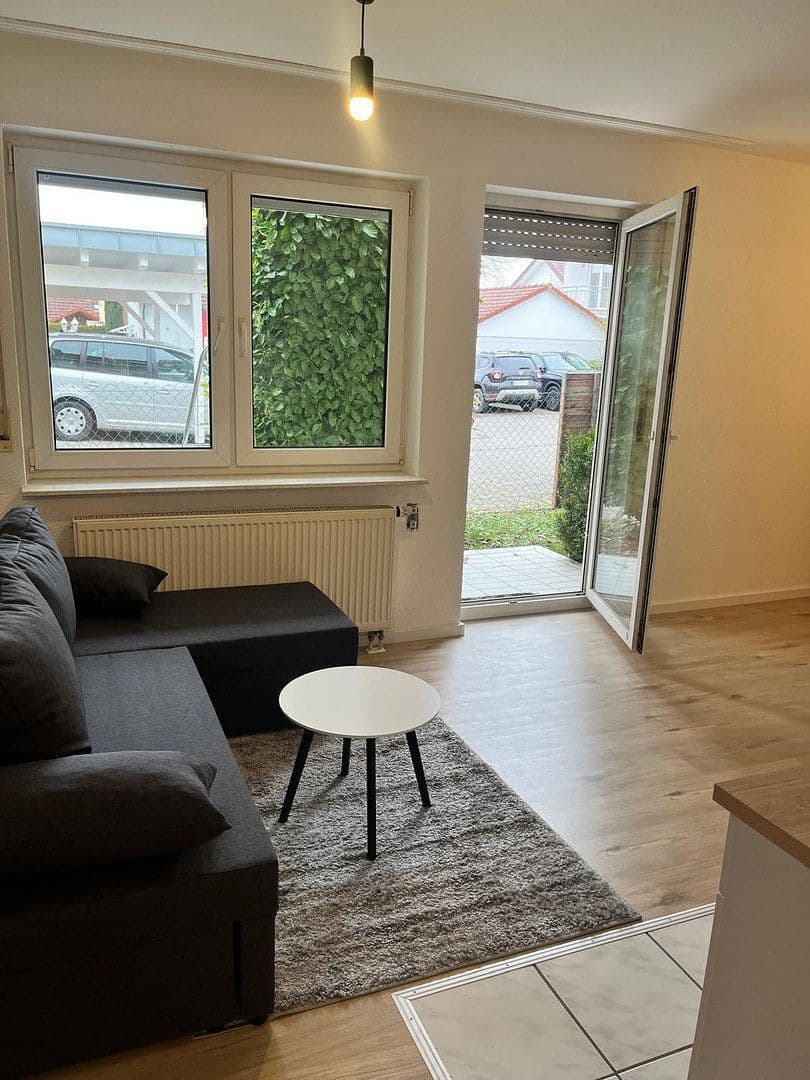 Pronájem bytu 1+kk 30 m², Heuechelbergring 25, Bad Rappenau, Bádensko-Württembersko Pronájem bytu 1+kk 30 m², Heuechelbergring 25, Bad Rappenau, Bádensko-Württembersko