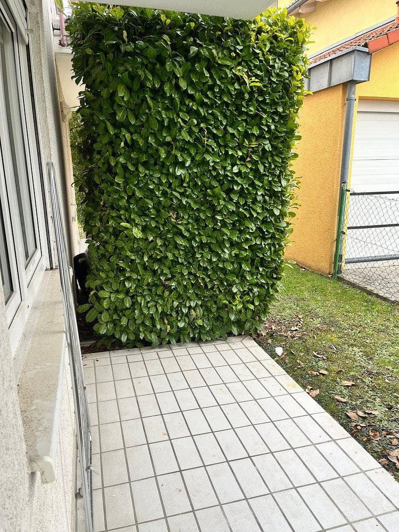 Pronájem bytu 1+kk 30 m², Heuechelbergring 25, Bad Rappenau, Bádensko-Württembersko Pronájem bytu 1+kk 30 m², Heuechelbergring 25, Bad Rappenau, Bádensko-Württembersko
