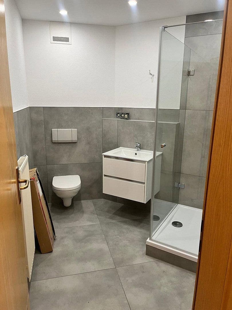 Pronájem bytu 1+kk 30 m², Heuechelbergring 25, Bad Rappenau, Bádensko-Württembersko Pronájem bytu 1+kk 30 m², Heuechelbergring 25, Bad Rappenau, Bádensko-Württembersko