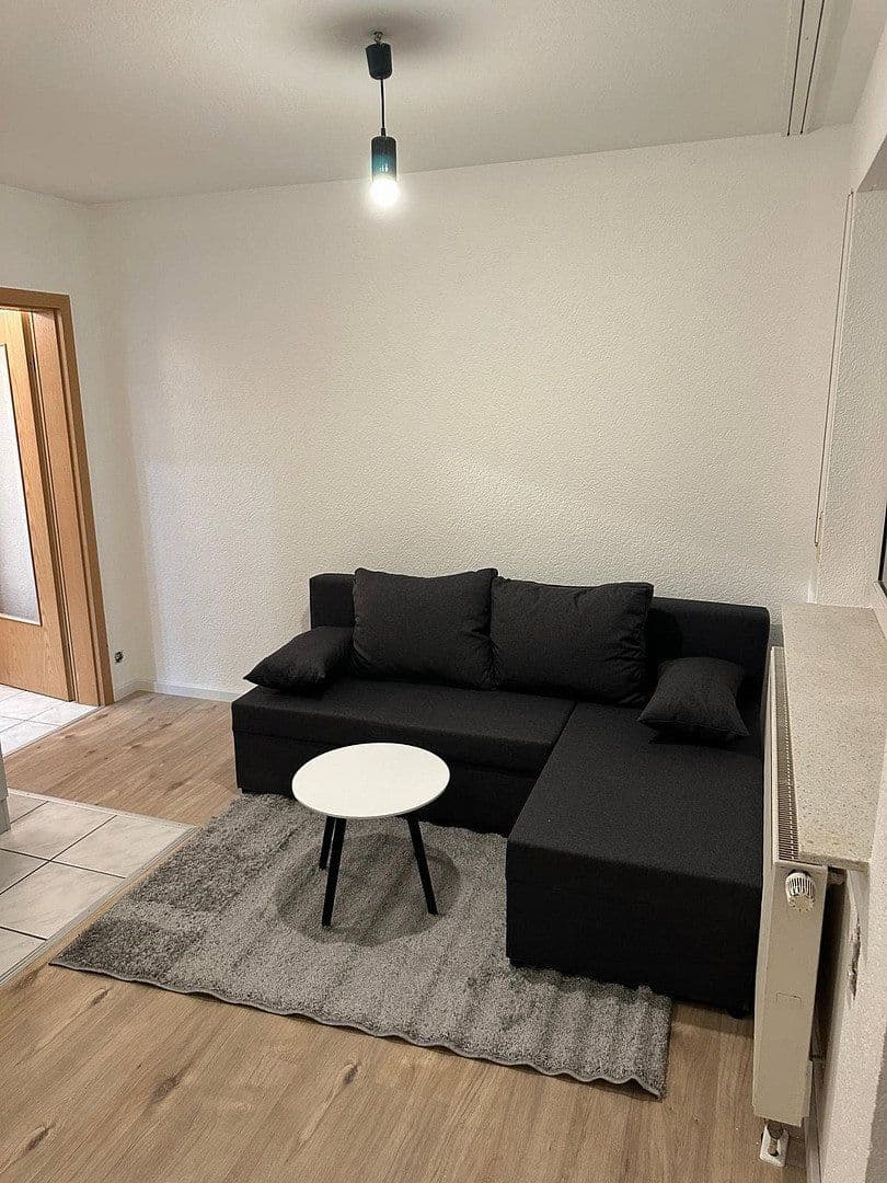Pronájem bytu 1+kk 30 m², Heuechelbergring 25, Bad Rappenau, Bádensko-Württembersko Pronájem bytu 1+kk 30 m², Heuechelbergring 25, Bad Rappenau, Bádensko-Württembersko