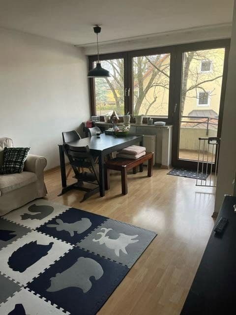 Prodej bytu 3+1 63 m², Zinnienstr.12, München, Bavorsko Prodej bytu 3+1 63 m², Zinnienstr.12, München, Bavorsko