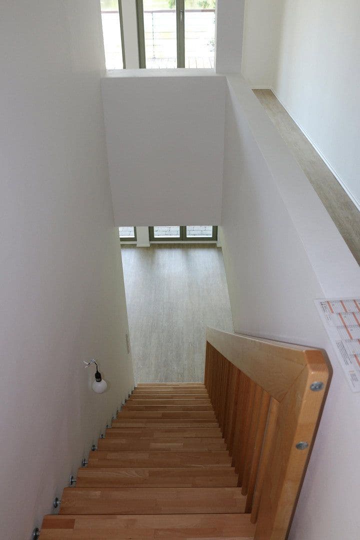 Pronájem bytu 4+1 126 m², Grünheide (Mark), Braniborsko Pronájem bytu 4+1 126 m², Grünheide (Mark), Braniborsko