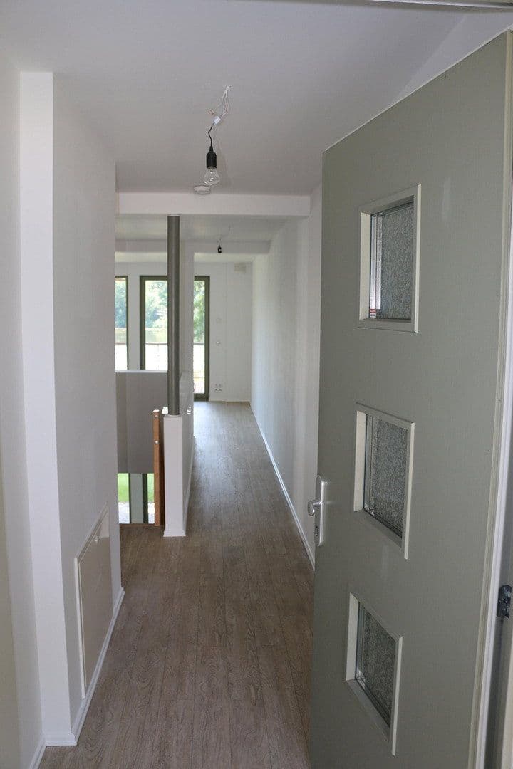 Pronájem bytu 4+1 126 m², Grünheide (Mark), Braniborsko Pronájem bytu 4+1 126 m², Grünheide (Mark), Braniborsko