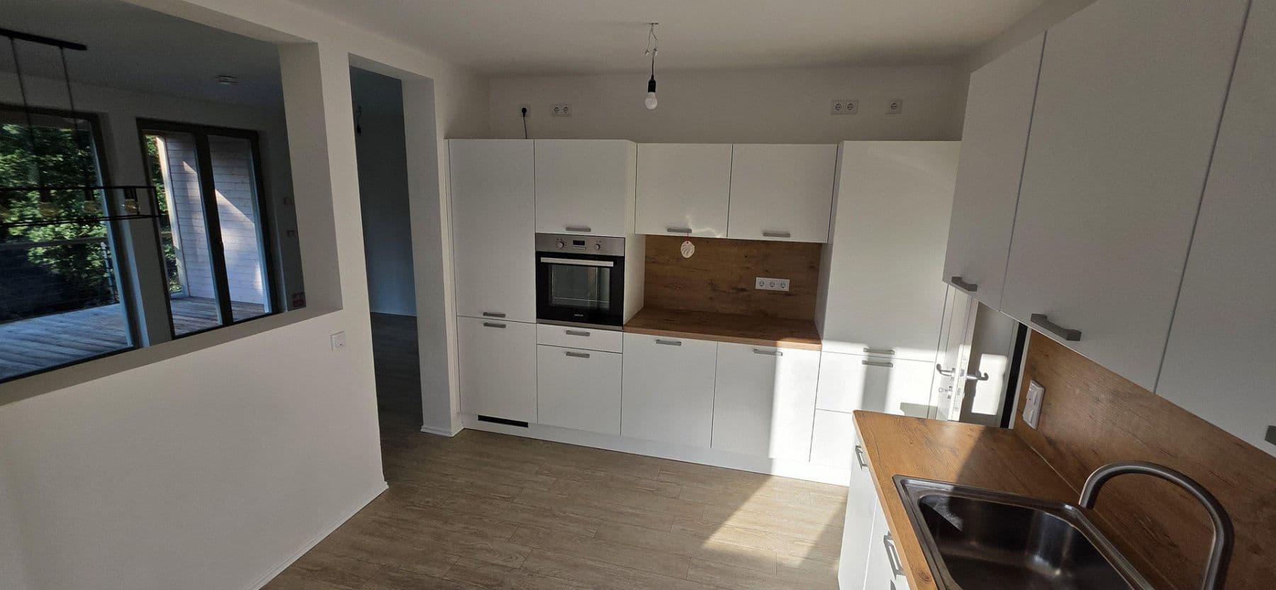Pronájem bytu 4+1 126 m², Grünheide (Mark), Braniborsko Pronájem bytu 4+1 126 m², Grünheide (Mark), Braniborsko