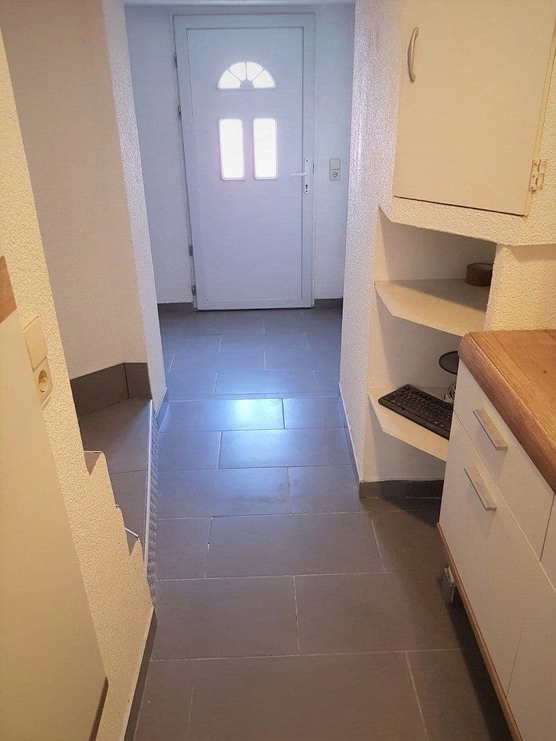 Prodej domu 138 m², pozemek 133 m², Stuttgart, Bádensko-Württembersko Prodej domu 138 m², pozemek 133 m², Stuttgart, Bádensko-Württembersko