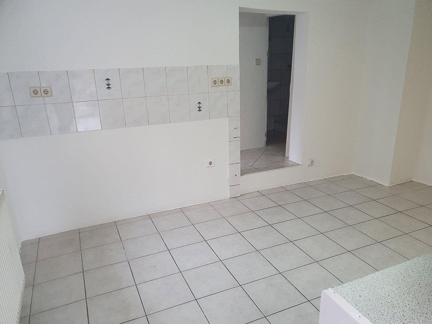 Prodej domu 138 m², pozemek 133 m², Stuttgart, Bádensko-Württembersko Prodej domu 138 m², pozemek 133 m², Stuttgart, Bádensko-Württembersko