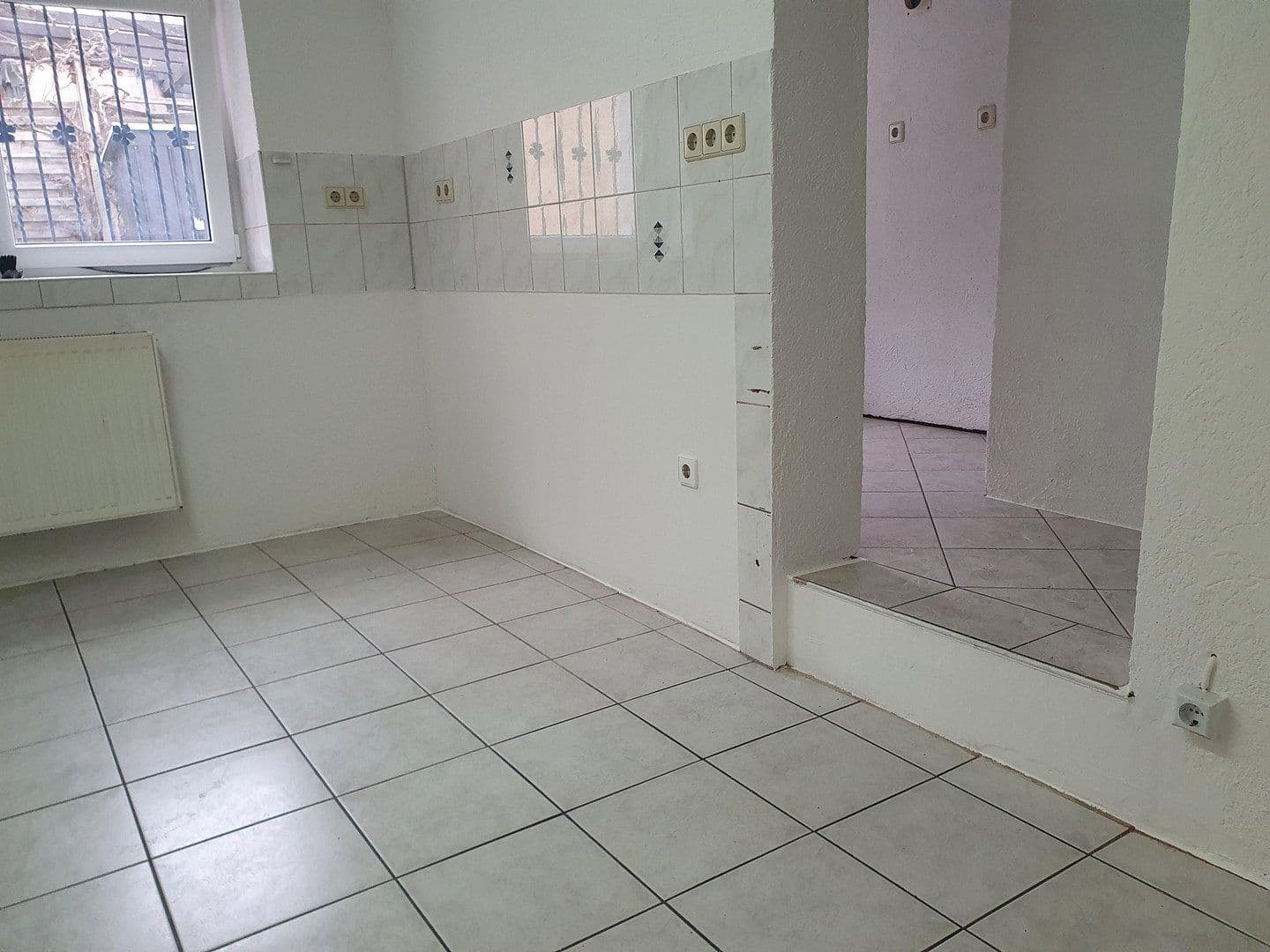 Prodej domu 138 m², pozemek 133 m², Stuttgart, Bádensko-Württembersko Prodej domu 138 m², pozemek 133 m², Stuttgart, Bádensko-Württembersko