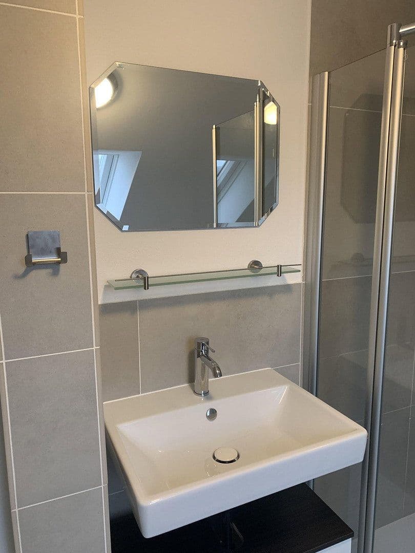 Pronájem bytu 3+1 78 m², Tegernheim, Bavorsko Pronájem bytu 3+1 78 m², Tegernheim, Bavorsko