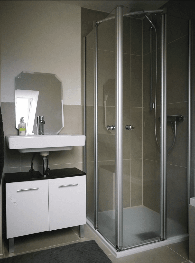 Pronájem bytu 3+1 78 m², Tegernheim, Bavorsko Pronájem bytu 3+1 78 m², Tegernheim, Bavorsko