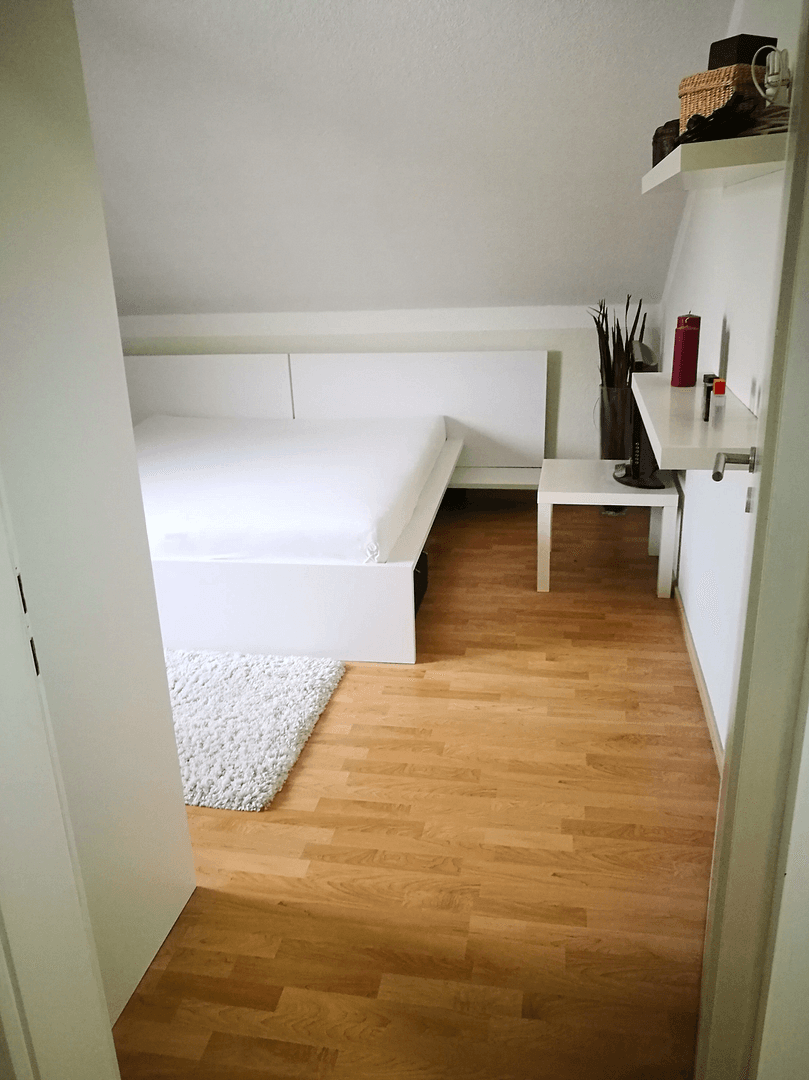 Pronájem bytu 3+1 78 m², Tegernheim, Bavorsko Pronájem bytu 3+1 78 m², Tegernheim, Bavorsko