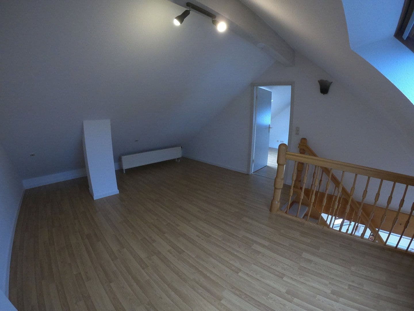 Pronájem bytu 2+1 97 m², Weilerstraße 4, Winterbach, Bádensko-Württembersko Pronájem bytu 2+1 97 m², Weilerstraße 4, Winterbach, Bádensko-Württembersko