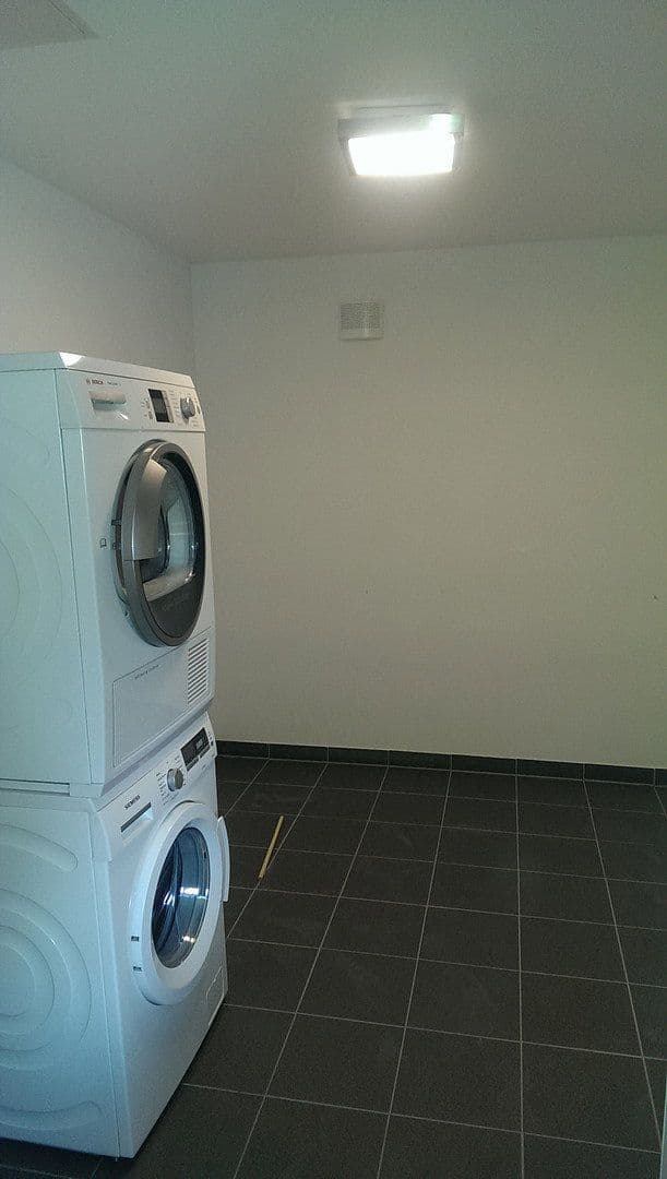 Pronájem bytu 2+1 89 m², Walderych 8, Geilenkirchen, Severní Porýní-Vestfálsko Pronájem bytu 2+1 89 m², Walderych 8, Geilenkirchen, Severní Porýní-Vestfálsko