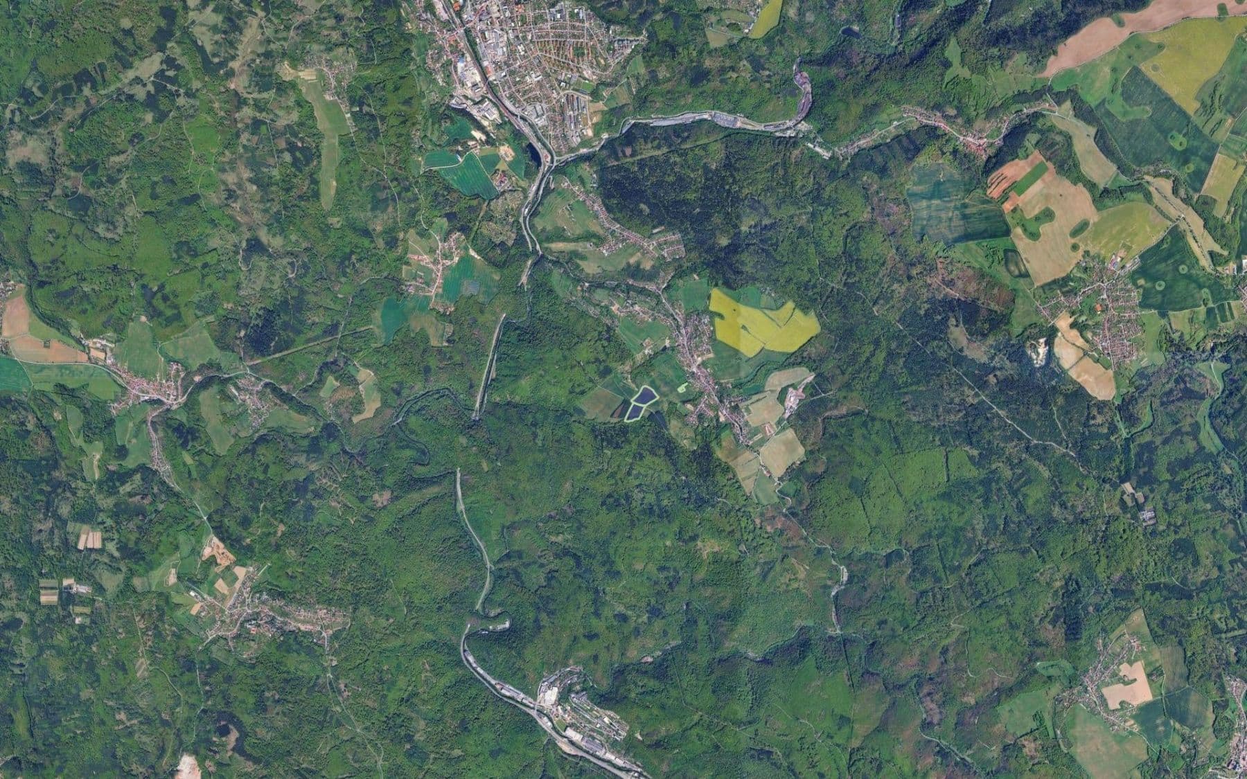 Prodej pozemku 3.012 m², Olomučany, Jihomoravský kraj Prodej pozemku 3.012 m², Olomučany, Jihomoravský kraj