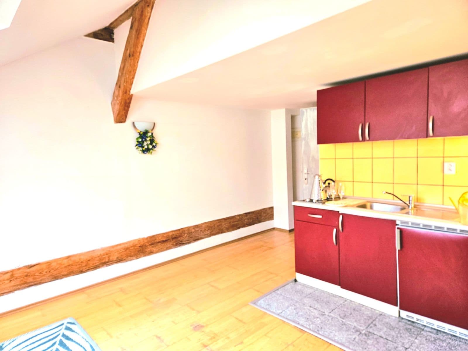 Pronájem bytu 1+1 45 m², Vlkova, Praha, Praha Pronájem bytu 1+1 45 m², Vlkova, Praha, Praha