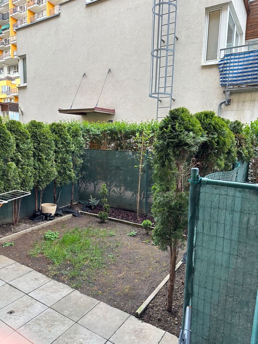 Prodej bytu 1+kk 41 m², Kabešova, Praha, Praha Prodej bytu 1+kk 41 m², Kabešova, Praha, Praha