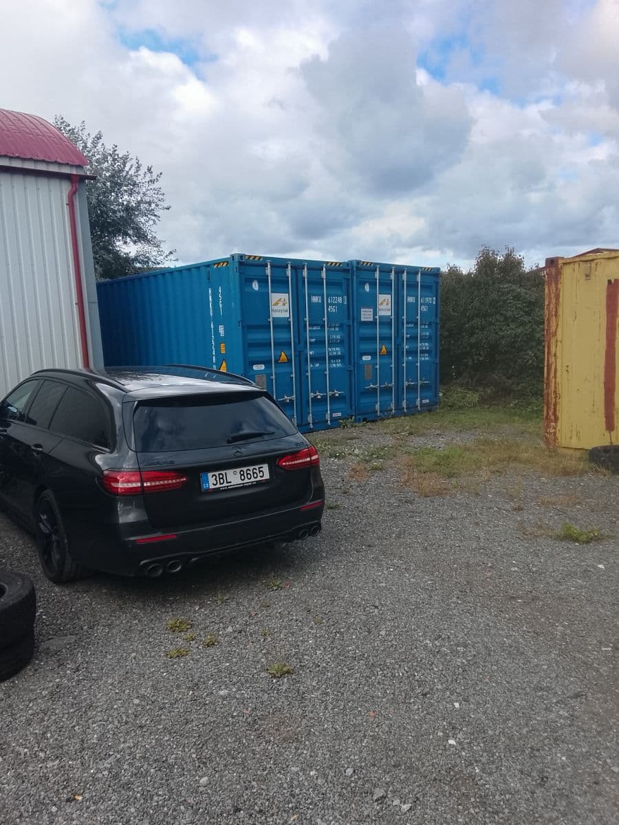Pronájem nebytového prostoru 30 m², Blanenská, Kuřim, Jihomoravský kraj Pronájem nebytového prostoru 30 m², Blanenská, Kuřim, Jihomoravský kraj
