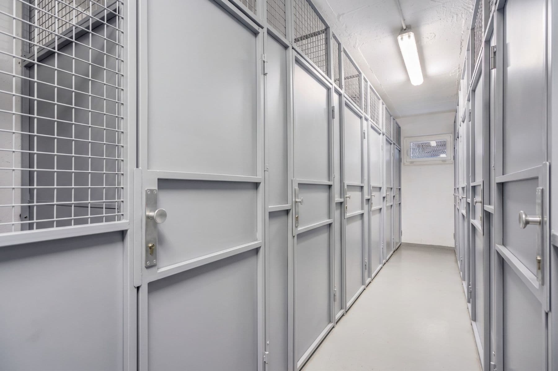 Prodej bytu 2+1 57 m², Skřivanská, Praha, Praha Prodej bytu 2+1 57 m², Skřivanská, Praha, Praha