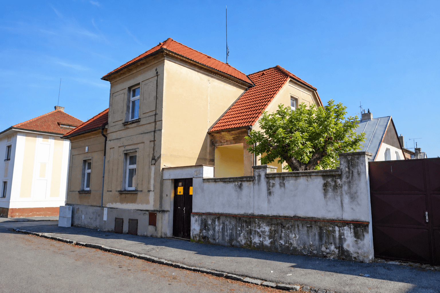 Prodej domu 170 m², pozemek 374 m², Liebscherova, Kladno, Středočeský kraj Prodej domu 170 m², pozemek 374 m², Liebscherova, Kladno, Středočeský kraj