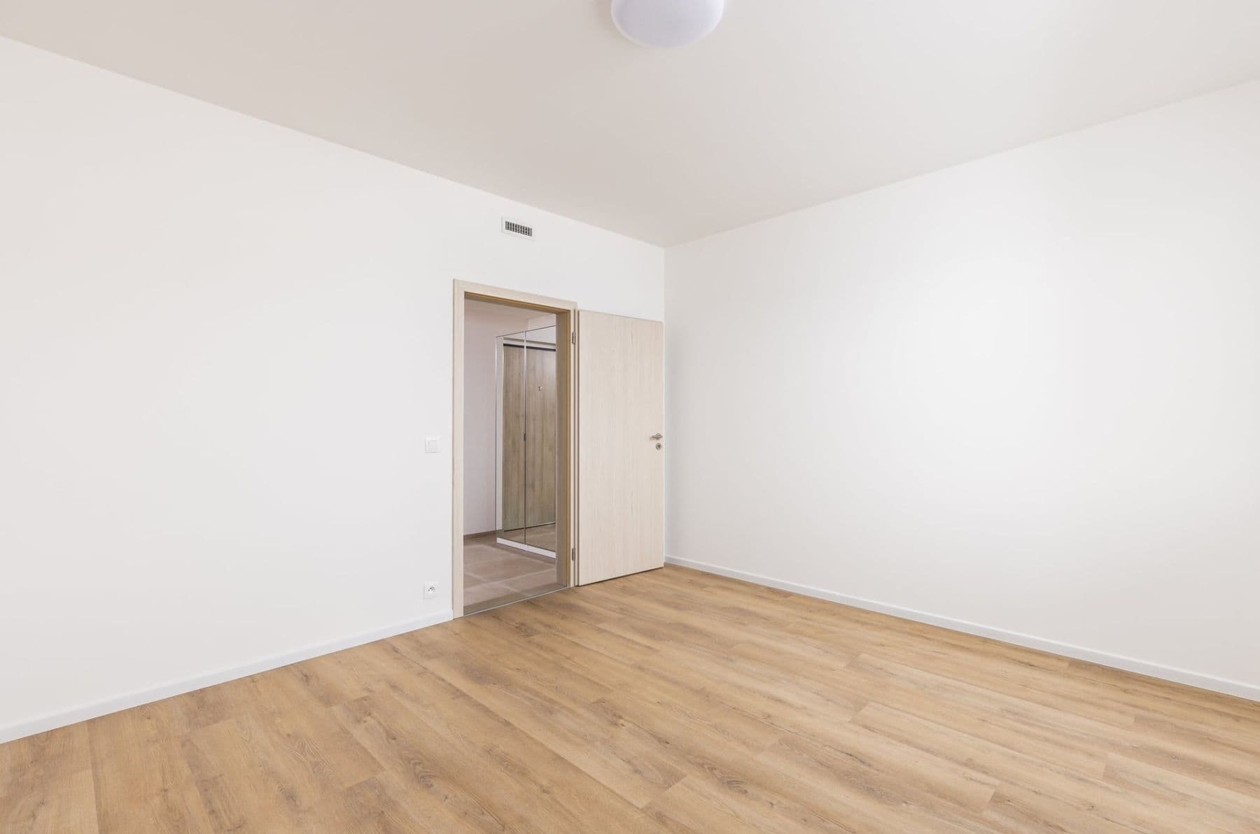 Pronájem bytu 2+kk 55 m², Sobí, Praha, Praha Pronájem bytu 2+kk 55 m², Sobí, Praha, Praha