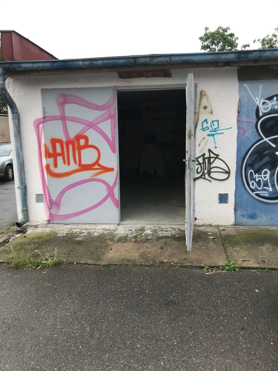 Pronájem garáže 19 m², Podle Kačerova, Praha, Praha Pronájem garáže 19 m², Podle Kačerova, Praha, Praha