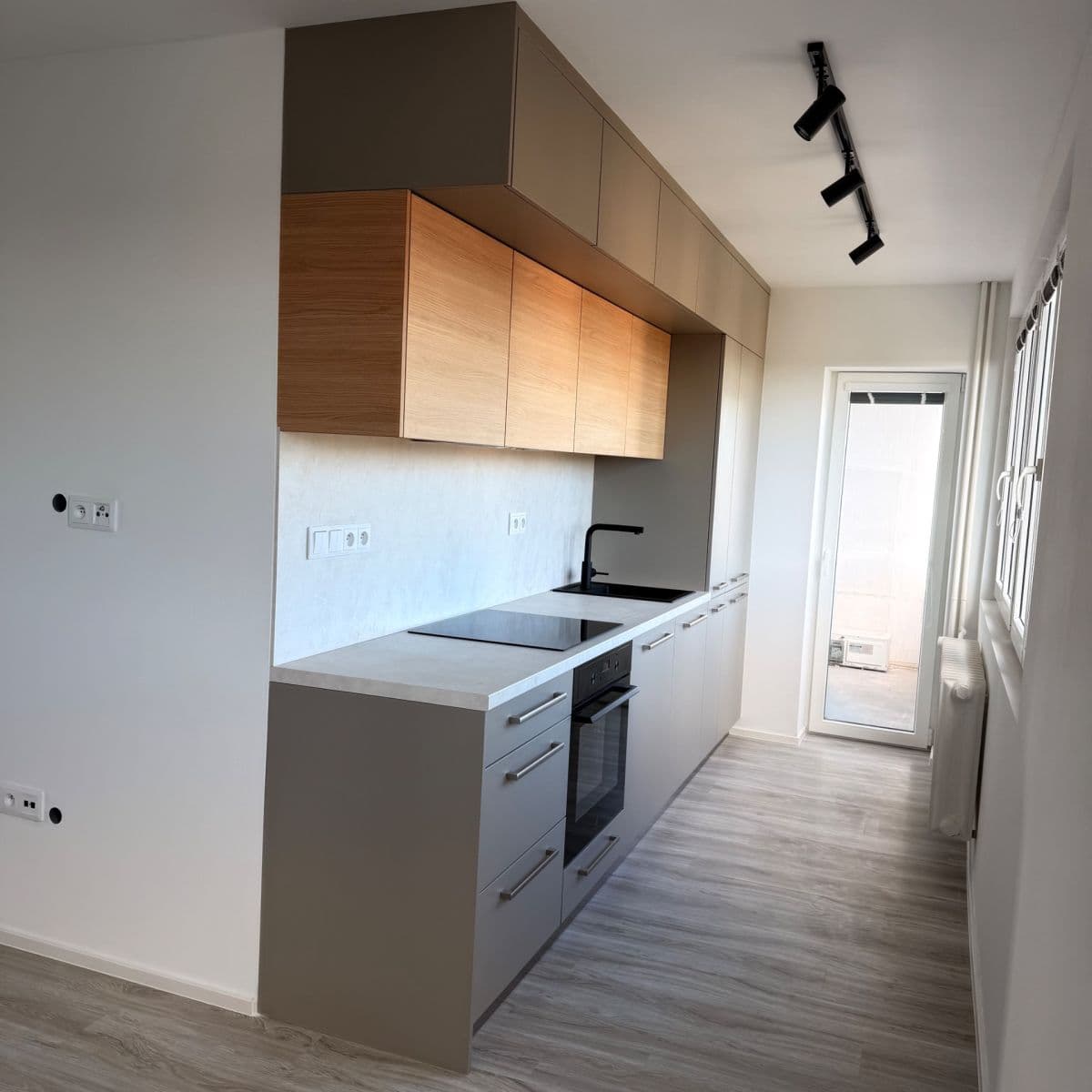 Pronájem bytu 3+kk 64 m², Severní, Hradec Králové, Královéhradecký kraj Pronájem bytu 3+kk 64 m², Severní, Hradec Králové, Královéhradecký kraj