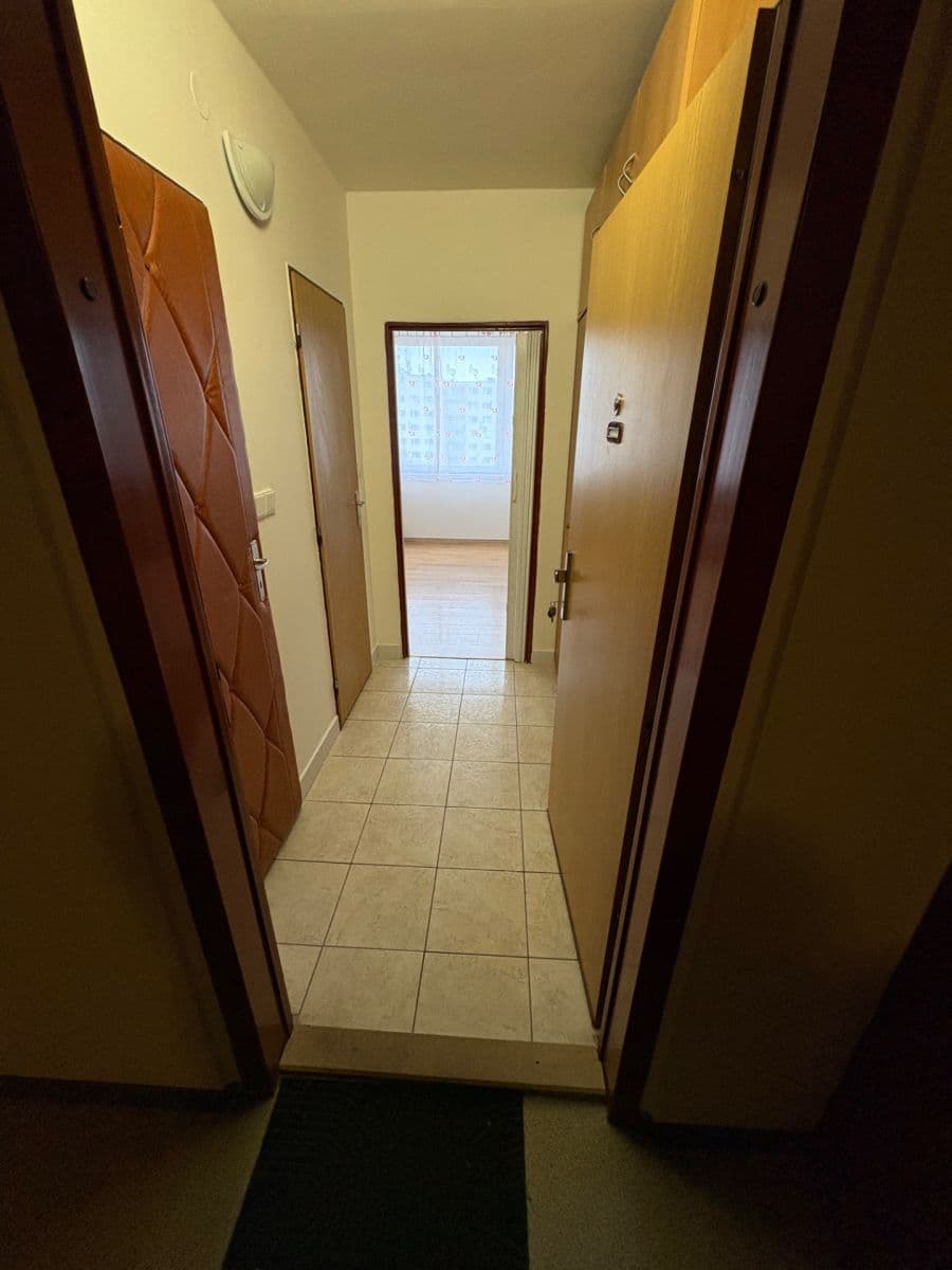 Prodej bytu 1+kk 35 m², Suchý vršek, Praha, Praha Prodej bytu 1+kk 35 m², Suchý vršek, Praha, Praha