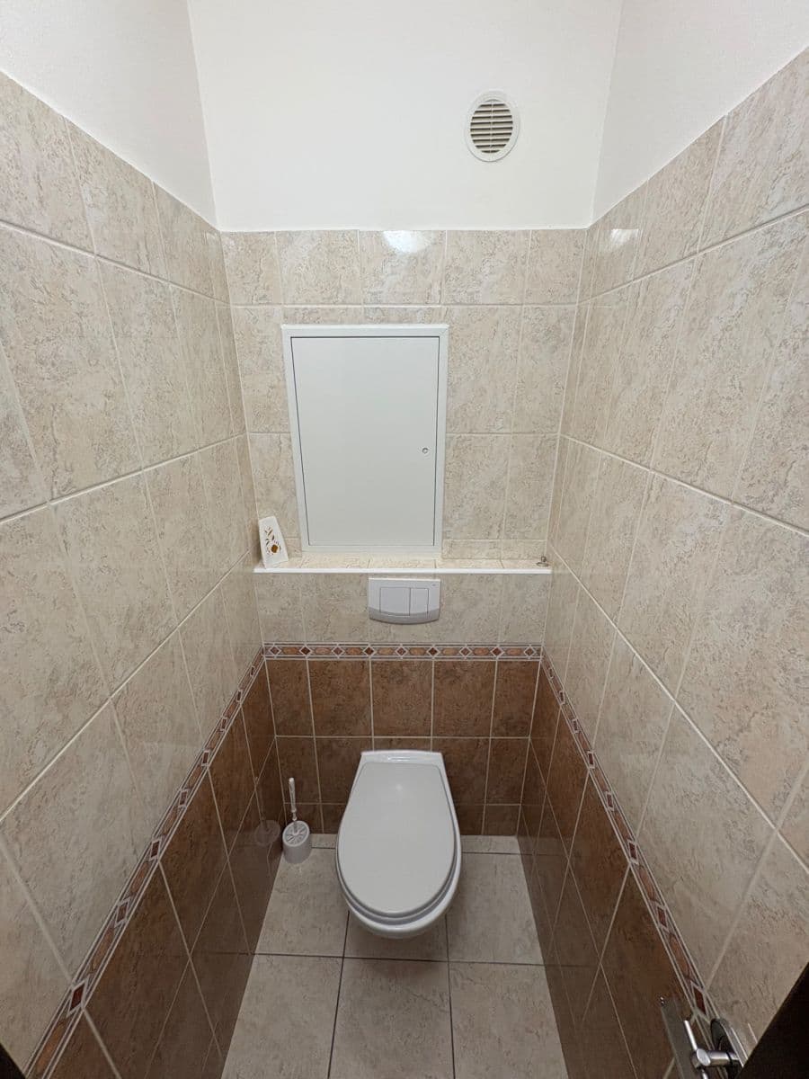 Prodej bytu 1+kk 35 m², Suchý vršek, Praha, Praha Prodej bytu 1+kk 35 m², Suchý vršek, Praha, Praha