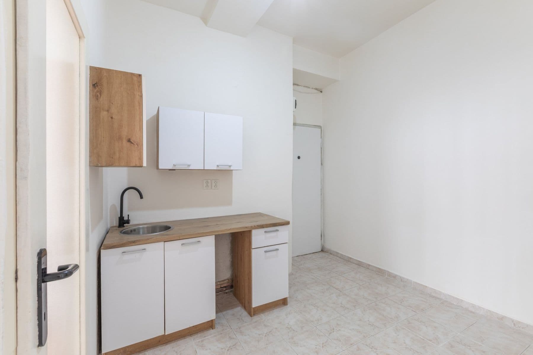 Prodej bytu 2+kk 50 m², Vosmíkových, Praha, Praha Prodej bytu 2+kk 50 m², Vosmíkových, Praha, Praha
