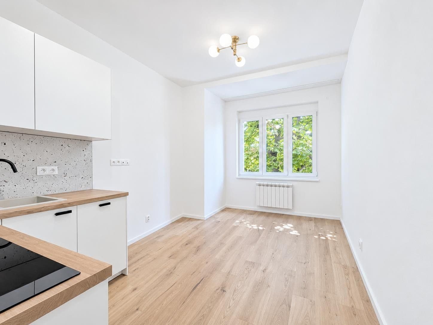 Pronájem bytu 1+kk 23 m², Petrohradská, Praha, Praha Pronájem bytu 1+kk 23 m², Petrohradská, Praha, Praha