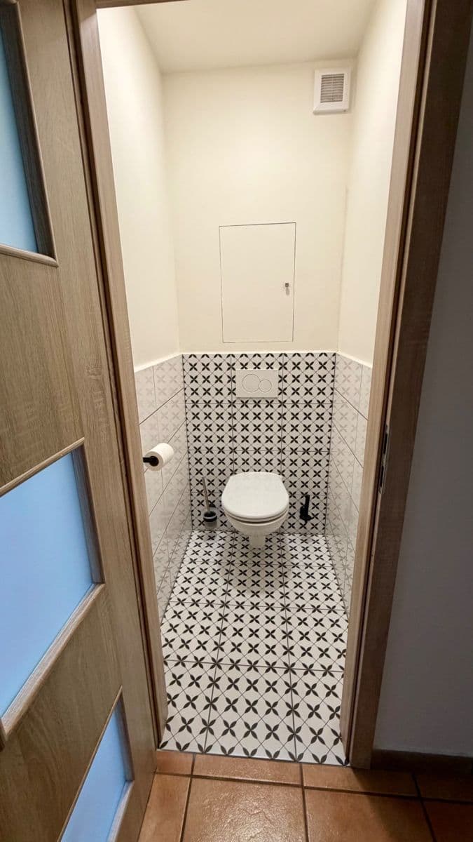 Prodej bytu 3+1 74 m², Mírová, Rychnov nad Kněžnou, Královéhradecký kraj Prodej bytu 3+1 74 m², Mírová, Rychnov nad Kněžnou, Královéhradecký kraj