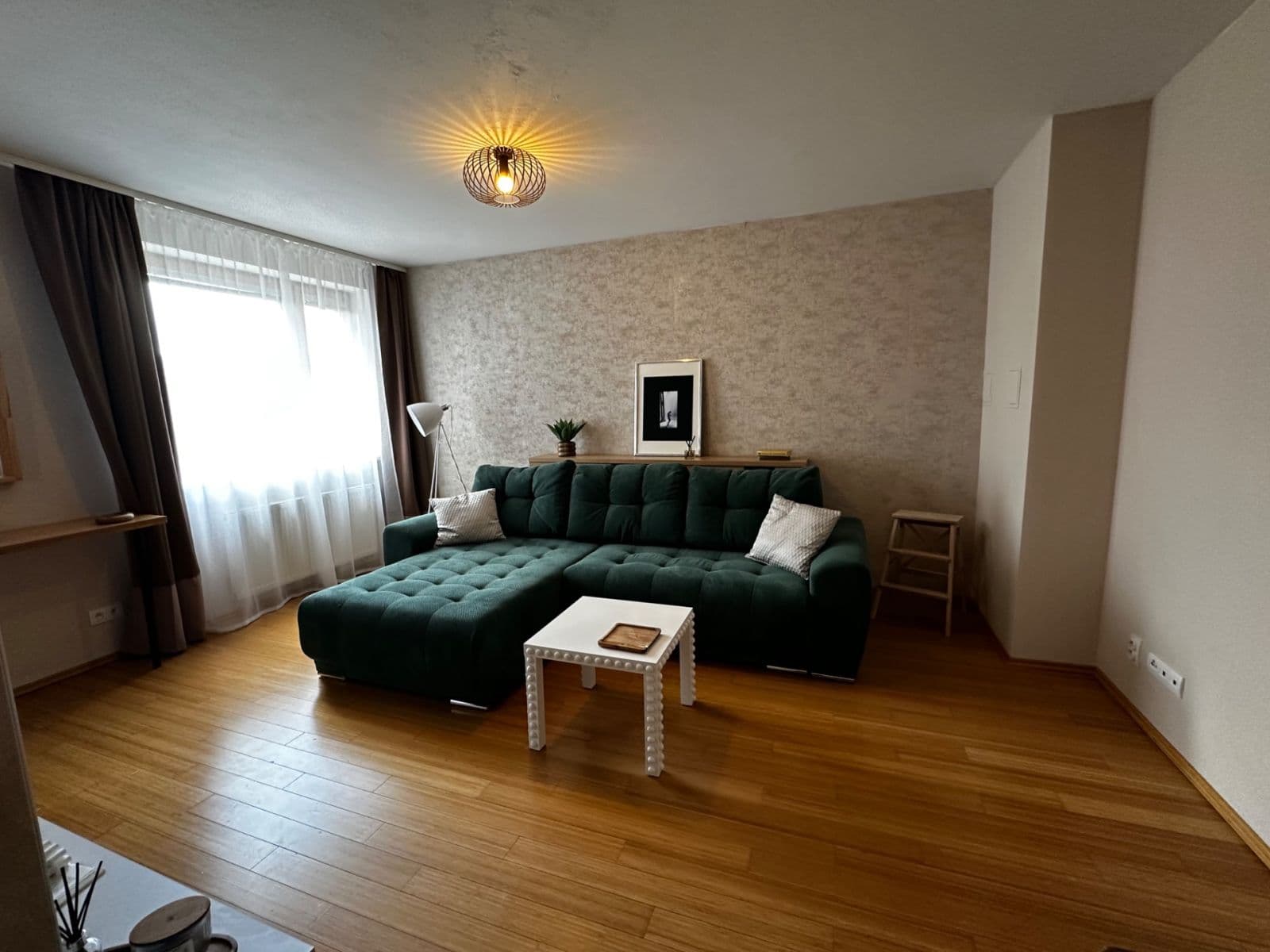 Pronájem bytu 1+kk 48 m², 5. května, Dobřichovice, Středočeský kraj Pronájem bytu 1+kk 48 m², 5. května, Dobřichovice, Středočeský kraj