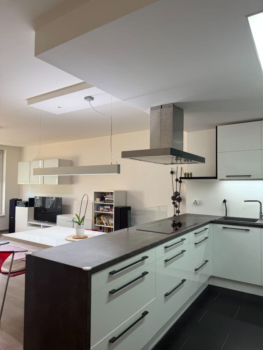 Prodej bytu 3+kk 87 m², Symfonická, Praha, Praha Prodej bytu 3+kk 87 m², Symfonická, Praha, Praha