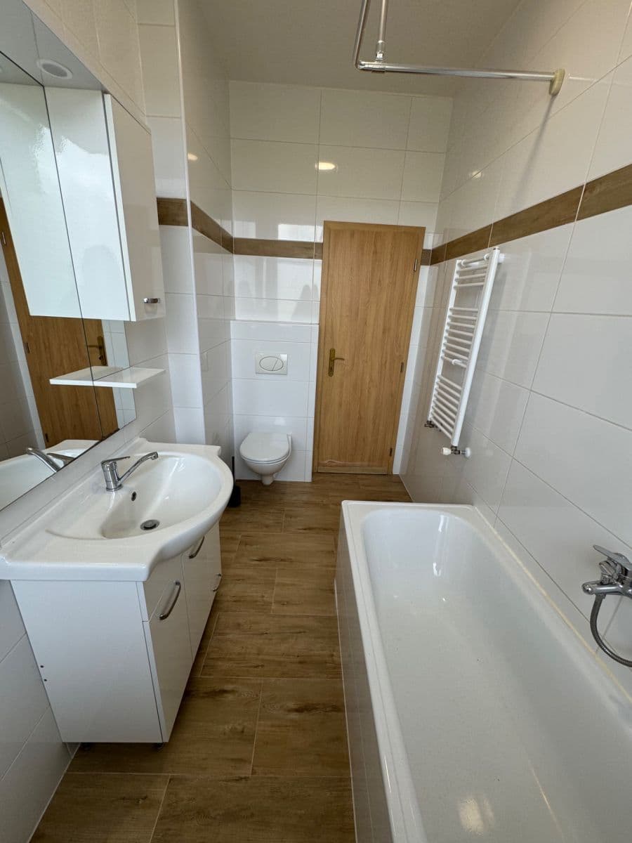 Pronájem bytu 3+kk 73 m², Hrádek nad Nisou, Liberecký kraj Pronájem bytu 3+kk 73 m², Hrádek nad Nisou, Liberecký kraj