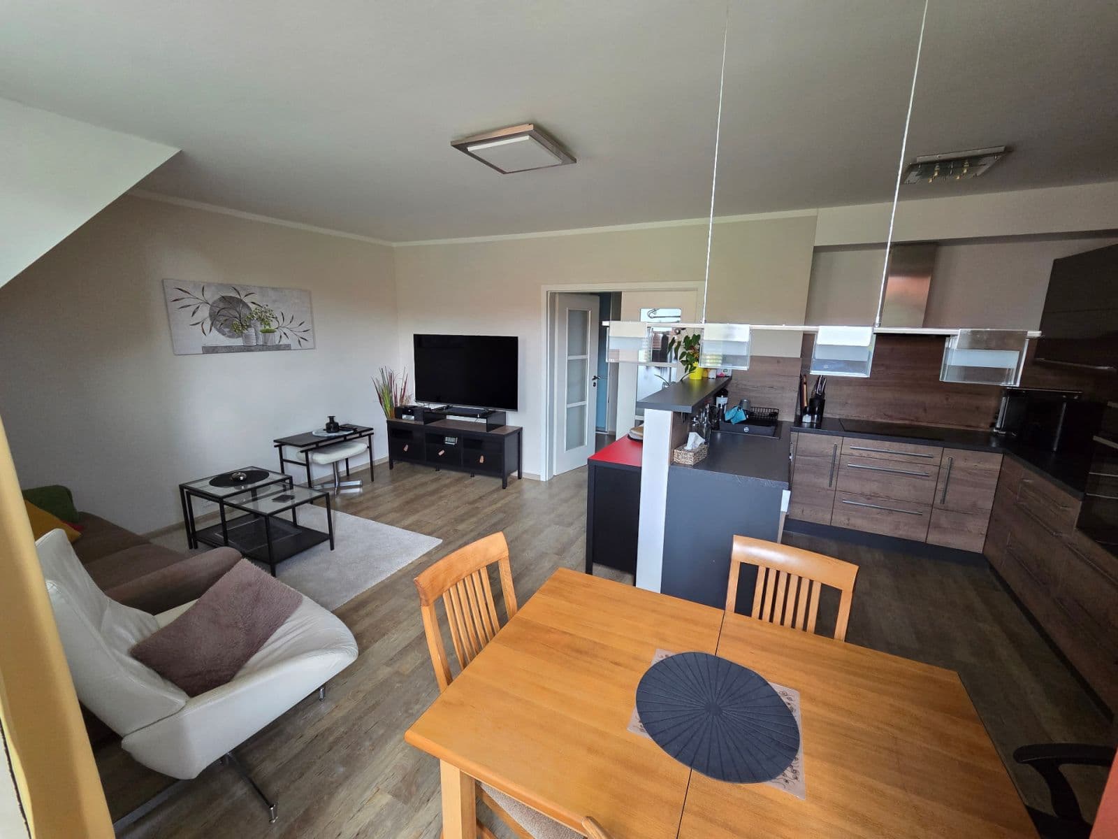 Pronájem bytu 4+kk 77 m², K Šátalce, Jesenice, Středočeský kraj Pronájem bytu 4+kk 77 m², K Šátalce, Jesenice, Středočeský kraj