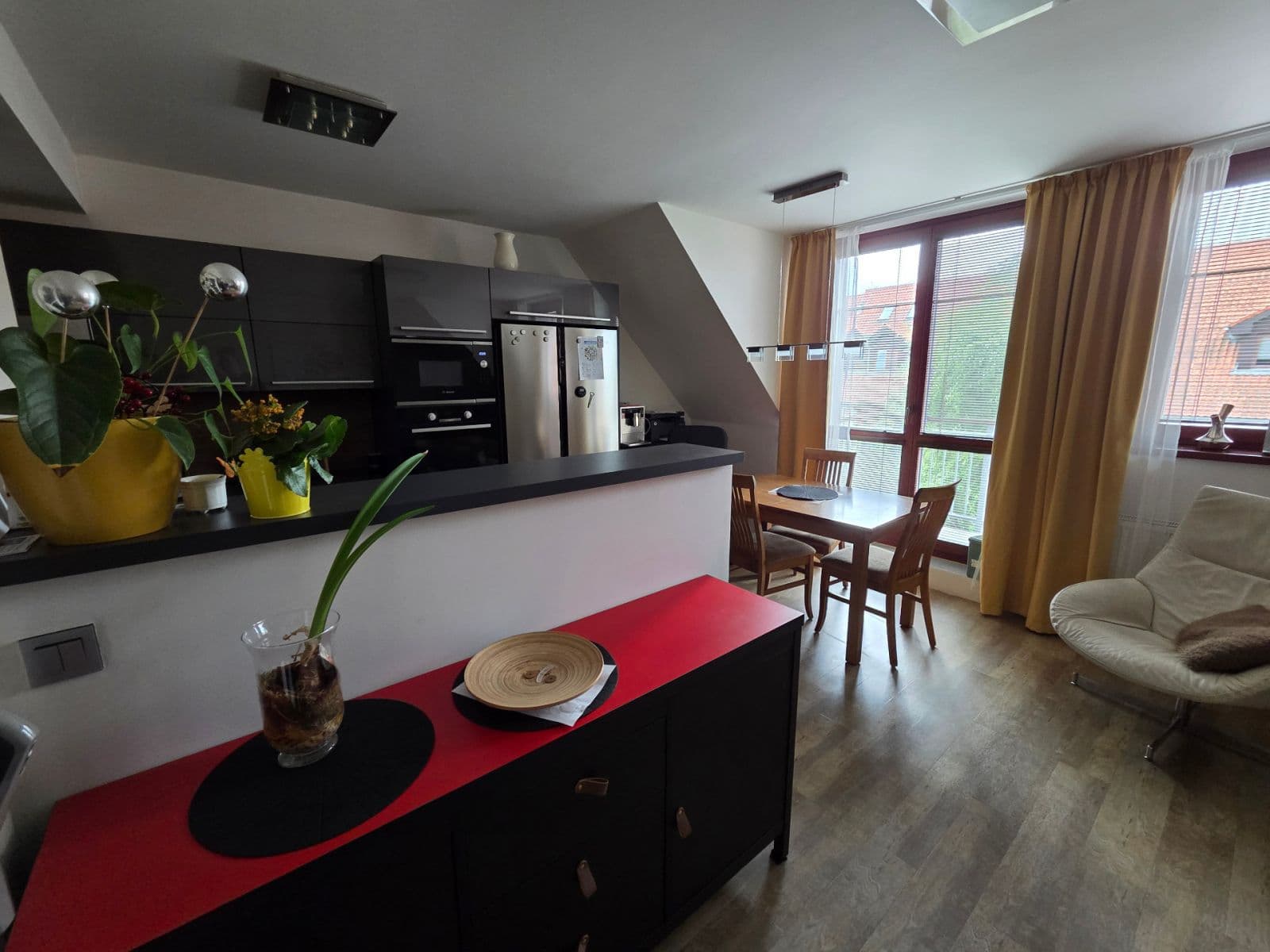 Pronájem bytu 4+kk 77 m², K Šátalce, Jesenice, Středočeský kraj Pronájem bytu 4+kk 77 m², K Šátalce, Jesenice, Středočeský kraj