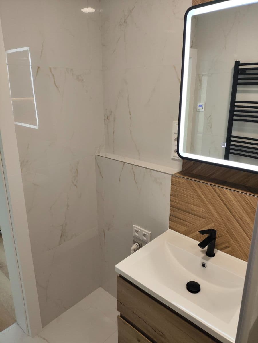 Pronájem bytu 3+1 63 m², Hluboká, Brno, Jihomoravský kraj Pronájem bytu 3+1 63 m², Hluboká, Brno, Jihomoravský kraj