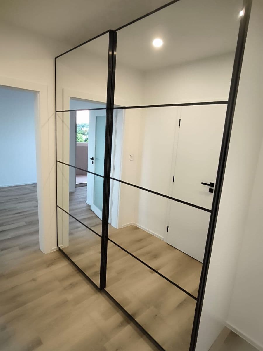 Pronájem bytu 3+1 63 m², Hluboká, Brno, Jihomoravský kraj Pronájem bytu 3+1 63 m², Hluboká, Brno, Jihomoravský kraj