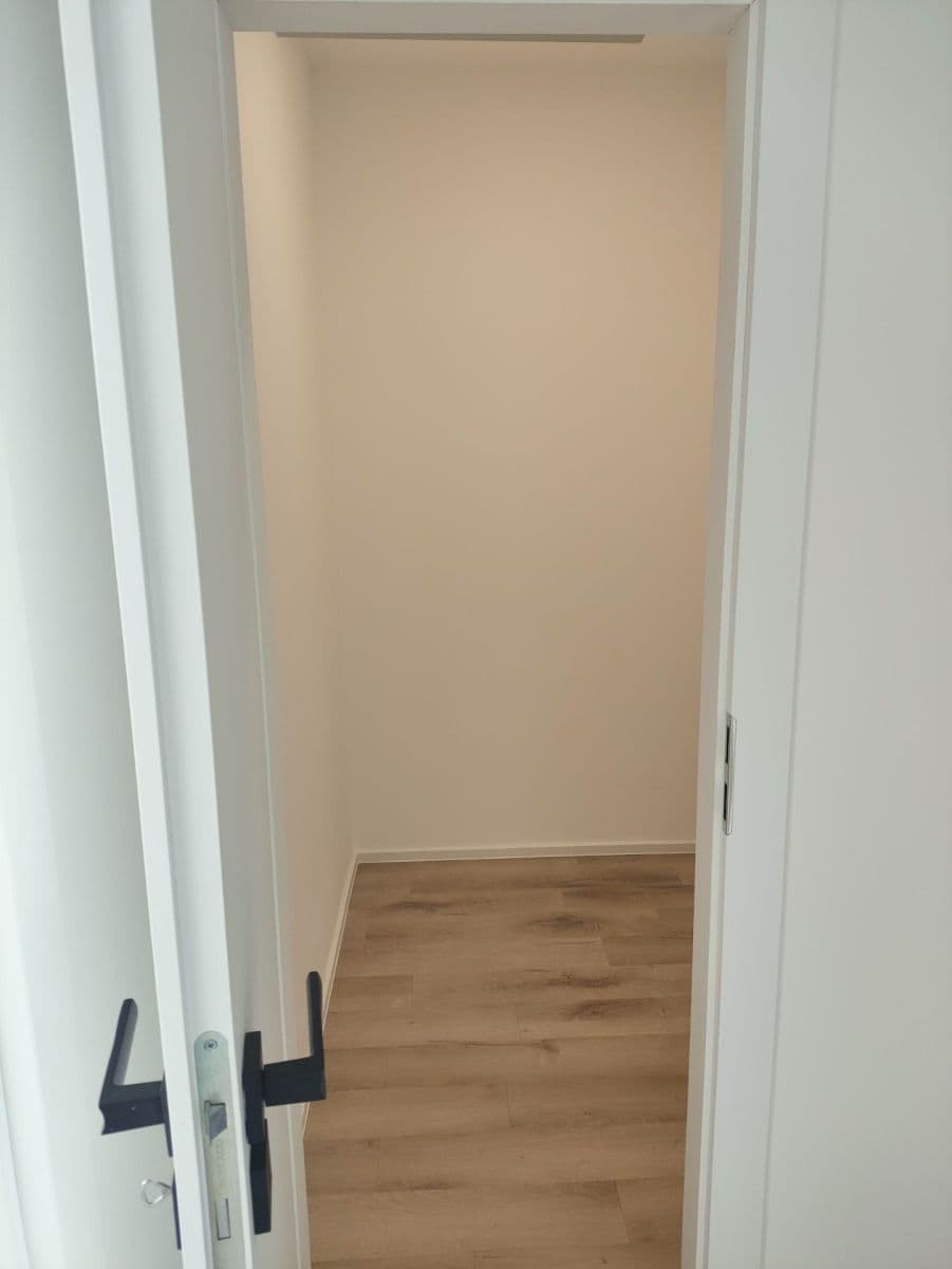 Pronájem bytu 3+1 63 m², Hluboká, Brno, Jihomoravský kraj Pronájem bytu 3+1 63 m², Hluboká, Brno, Jihomoravský kraj