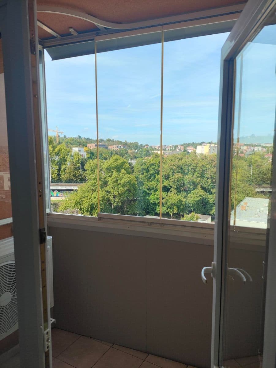 Pronájem bytu 3+1 63 m², Hluboká, Brno, Jihomoravský kraj Pronájem bytu 3+1 63 m², Hluboká, Brno, Jihomoravský kraj
