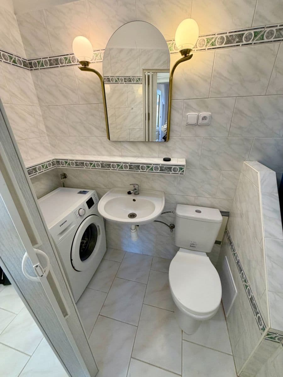 Pronájem bytu 2+kk 47 m², Janovského, Praha, Praha Pronájem bytu 2+kk 47 m², Janovského, Praha, Praha