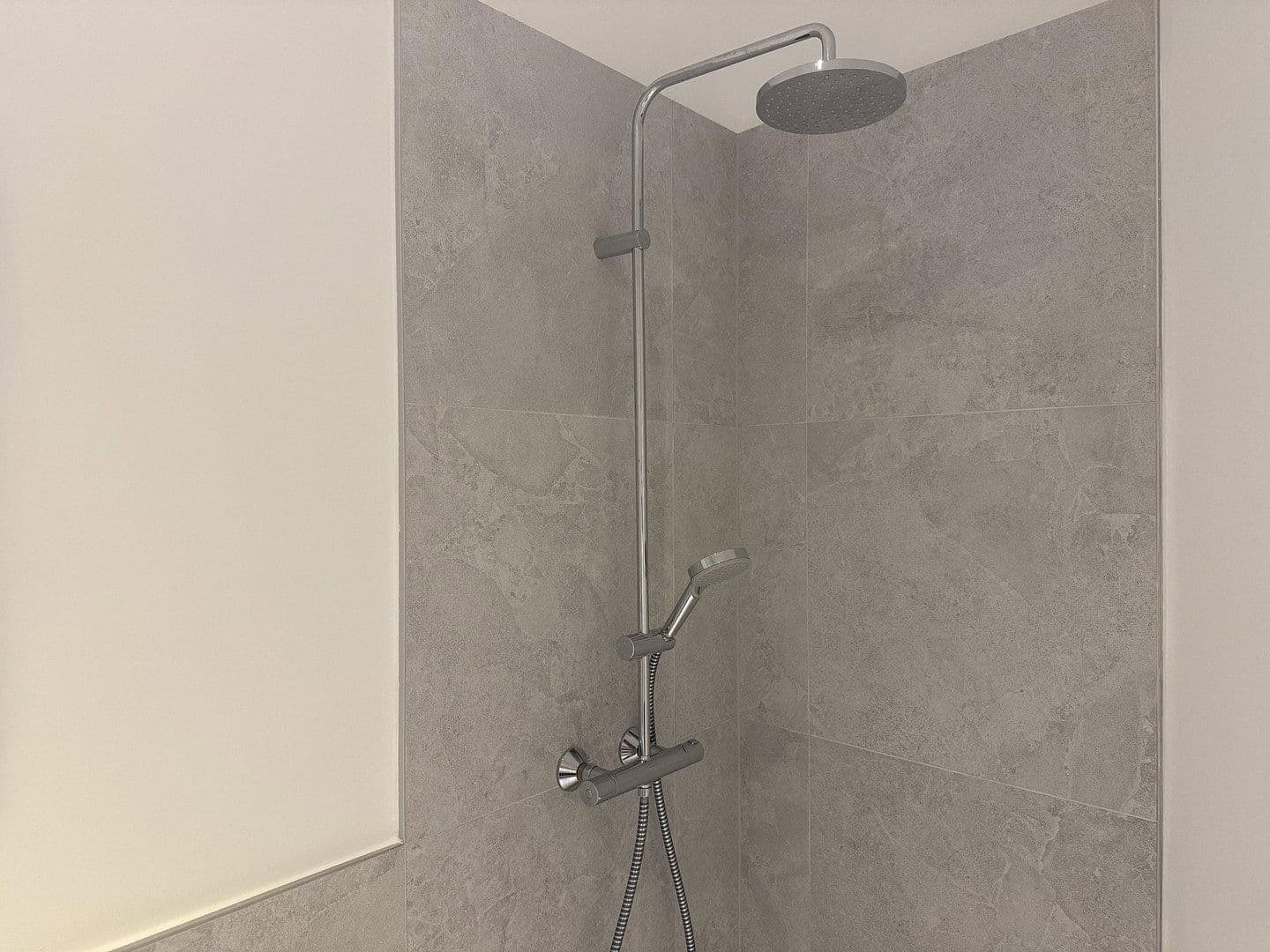 Prodej bytu 2+1 45 m², Berlin, Berlín Prodej bytu 2+1 45 m², Berlin, Berlín