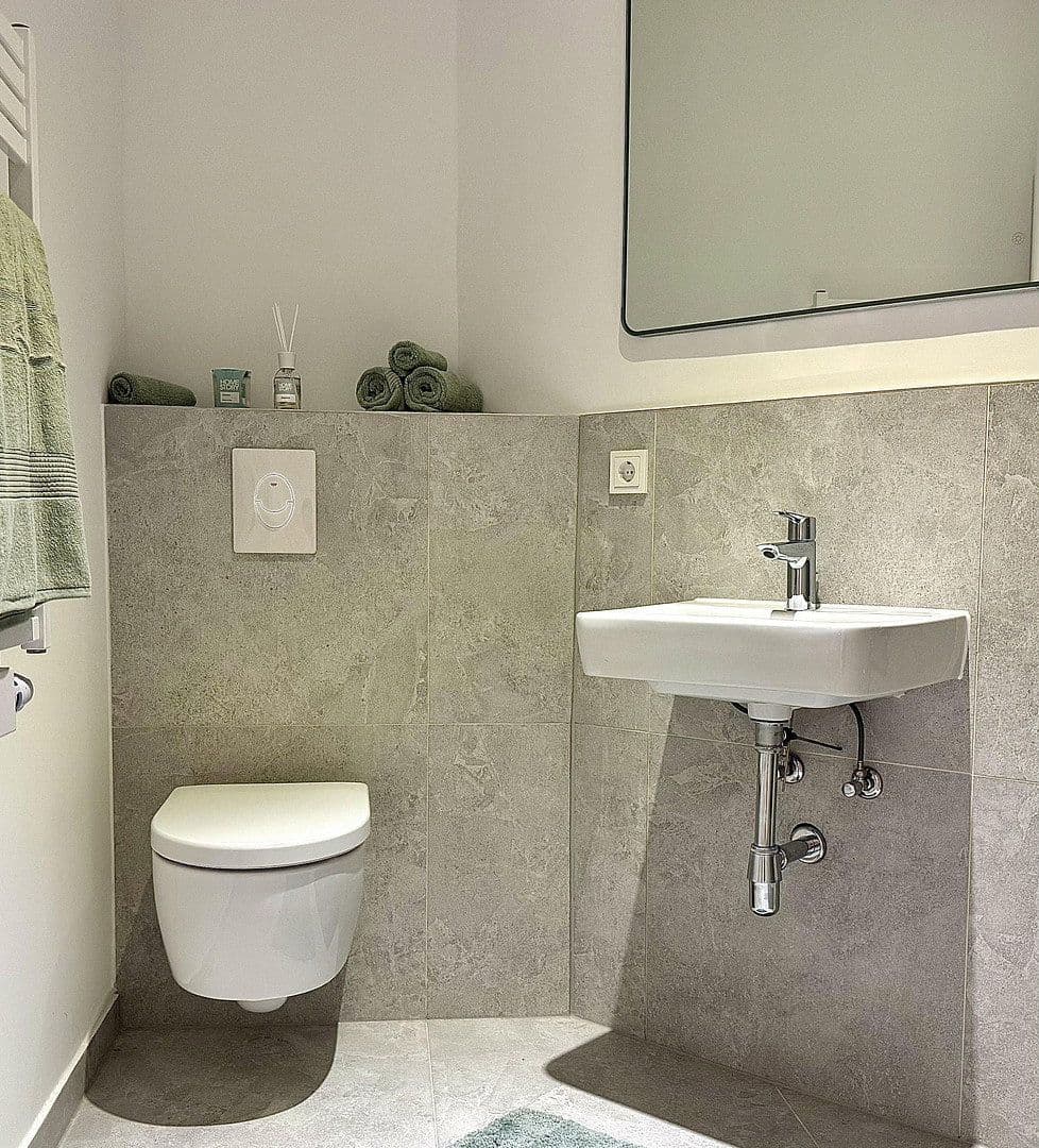 Prodej bytu 2+1 45 m², Berlin, Berlín Prodej bytu 2+1 45 m², Berlin, Berlín